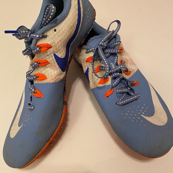 Nike Metal Cleats - Picture 4 of 4